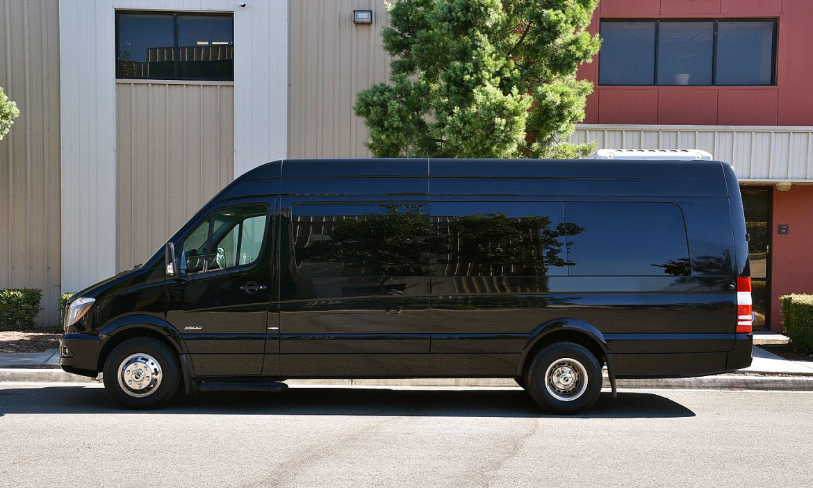 2016 Mercedes Benz Sprinter Limo Exterior