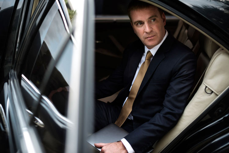 Orlando corporate limo transportation
