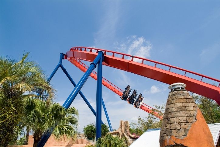 theme park transportation
